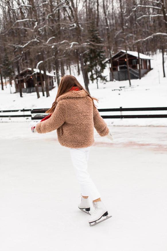 Загородный Отель Just Wood Osetrovskoye Lesnichestvo Esterno foto